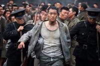 Song Jong Ki dan So Ji Sub Adu Akting dalam Film Battleship Island