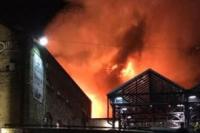 Si Jago Merah Lahap Pasar di London