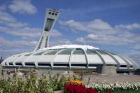 Le Stade Olympique Disulap Jadi Penampungan Pengungsi