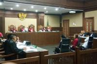 Ini Bisnis Andi Narogong dan Istri