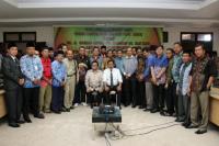 Oesman Sapta Hadiri Silaturahmi Tokoh Masyarakat Minang di Kepri