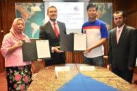 Uni Papua FC Gandeng Soxna Soccer Academi Madrid