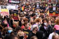 Memperingati Hari Australia, Ribuan Orang Melanggar Aturan Covid