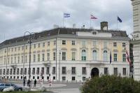 Austria Setujui Larangan Jilbab untuk Siswi di Bawah 14 Tahun