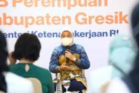 Hadir di Gresik, Menaker Ida Minta Peningkatan Perlindungan Pekerja Perempuan di Tempat Kerja