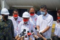 Pastikan Pasokan Oksigen, Pimpinan DPR dan Menkes Tinjau PT Samator Gas Industri