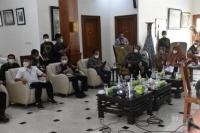 Banyak KPM Bansos Diblokir BNI Di Sragen, Mensos Risma Turun Tangan