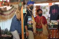 Datangi Kampung Yoboi Papua, Warga Puji Sosok Sandiaga Uno