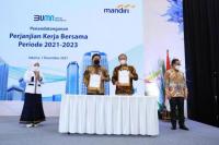 Saksikan Penandatanganan PKB, Menaker: Ini Komitmen Bersama