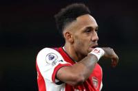 Barcelona Ingin Percepat Pertukaran Sergi Roberto-Aubameyang