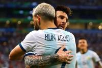 Aguero Pensiun, Messi Akui Kangen Main Bareng