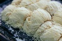 India Setop Ekspor Gandum, Harga Mi Instan Bakal Naik 