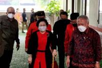 Bahas Penguatan Desa, Megawati Minta Jokowi Kuatkan Pertanian