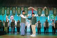 Gus Muhaimin Shalawat Bersama Ribuan Azzahirmania di Demak