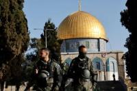 Pasukan Israel Serang Jemaah di Masjid Al-Aqsa