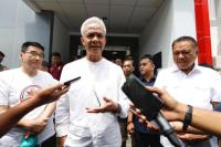 Ganjar Pranowo Diskusi Bareng Perwakilan Buruh Soal Kesejahteraan di Bandung