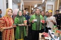 Wamendes Paiman Ajak Cinta Produk Lokal Agar Indonesia Kuat Hadapi Krisis Ekonomi