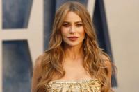 Move On dari Joe Manganiello, Sofia Vergara Gandeng Pria Baru