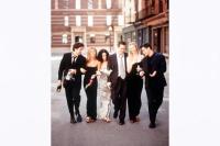 Kematian Mendadak Matthew Perry Bikin Seluruh Pemain Friends Terguncang