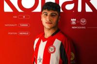 Brentford Gaet Gelandang Turki Yunus Emre Konak