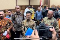 SYL Minta Penangguhan Penahanan Karena Sakit