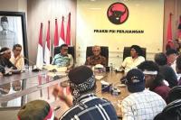 Terima Data Dugaan Pelanggaran Pemilu dari Pendemo, Adian: Modal Penting Buat PDIP