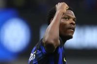 Barcelona Incar Denzel Dumfries dari Inter Milan