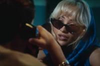 Sabrina Carpenter Balas Kritikan dengan Prestasi Lagunya di No. 1 Billboard Hot 100