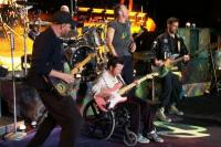 Chris Martin Ungkap Coldplay Terbentuk Gara-gara Film Michael J. Fox `Back to the Future`