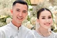 Ayu Ting Ting Putus dengan Tunangannya Muhammad Fardhana