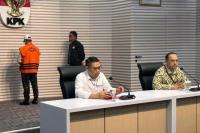 KPK Tahan Muhaimin Syarif Tersangka Penyuap Gubernur Malut