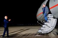 Rusia-Barat Bebaskan 24 Tahanan dalam Pertukaran Terbesar setelah Perang Dingin