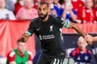 Frustasi Pertahankan Mo Salah, Liverpool Bidik Winger Lyon