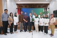 Gus Imin Terima Dokter Oxford, Bahas Bahaya Aborsi