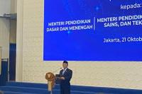 Mendikdasmen Beri Sinyal Evaluasi Kebijakan Nadiem Makarim