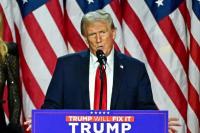 Dukung Kamala Harris, Christina Applegate hingga Cardi B Kecewa dengan Menangnya Donald Trump