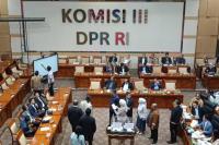 DPR Sepakat Bawa Lima Capim dan Cadewas KPK Ke Rapat Paripurna
