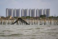 Polisi Ungkap 9 Tersangka Pagar Laut Bekasi Palsukan 93 SHM