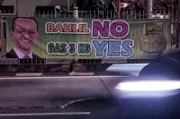 Spanduk Bahlil No Gas 3 Kg Yes Bertebaran di Jakarta, Saatnya Prabowo Copot Bahlil