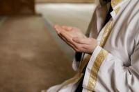 Empat Amalan Sunnah di Hari Jumat, Salah Satunya Membaca Surah Al-Kahfi