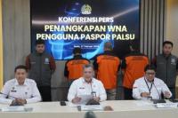 Pakai Dokumen Palsu, Tiga WN Pakistan Ditangkap Imigrasi 