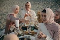 Inilah Keutamaan dan Hikmah Silaturahmi dalam Islam