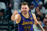 Kalahkan Curry dan James, Jersi Luka Doncic Paling Laris