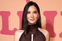 Pernikahan Mewah Rp800 Miliar, Olivia Munn Bandingkan Mantan Istri Jeff Bezos dan Lauren Sanchez
