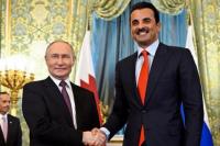 Bertemu Emir Qatar, Putin Sebut Ingin Pertahankan Pangkalan Militer di Suriah