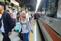 H-5, 23.259 Penumpang Berangkat dari Stasiun Pasar Senen
