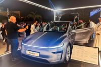 Tesla Tunda Peluncuran Kendaraan Listrik Terjangkaunya di Amerika Akibat Tarif