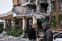 Kota-kota Ukraina Tenang Saat Gencatan Senjata Diberlakukan Rusia