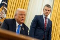 Pejabat Keamanan Bingung Usai Menhan AS Hentikan Bantuan Senjata Ukraina