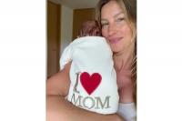 Mother`s Day, Gisele Bundchen Tunjukkan Cinta untuk Mendiang Ibu dan Tiga Anaknya